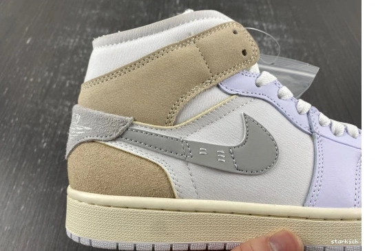 DM9652-120 DM9652-120  Tech SE  Mid Jordan Craft Grey 1 0824